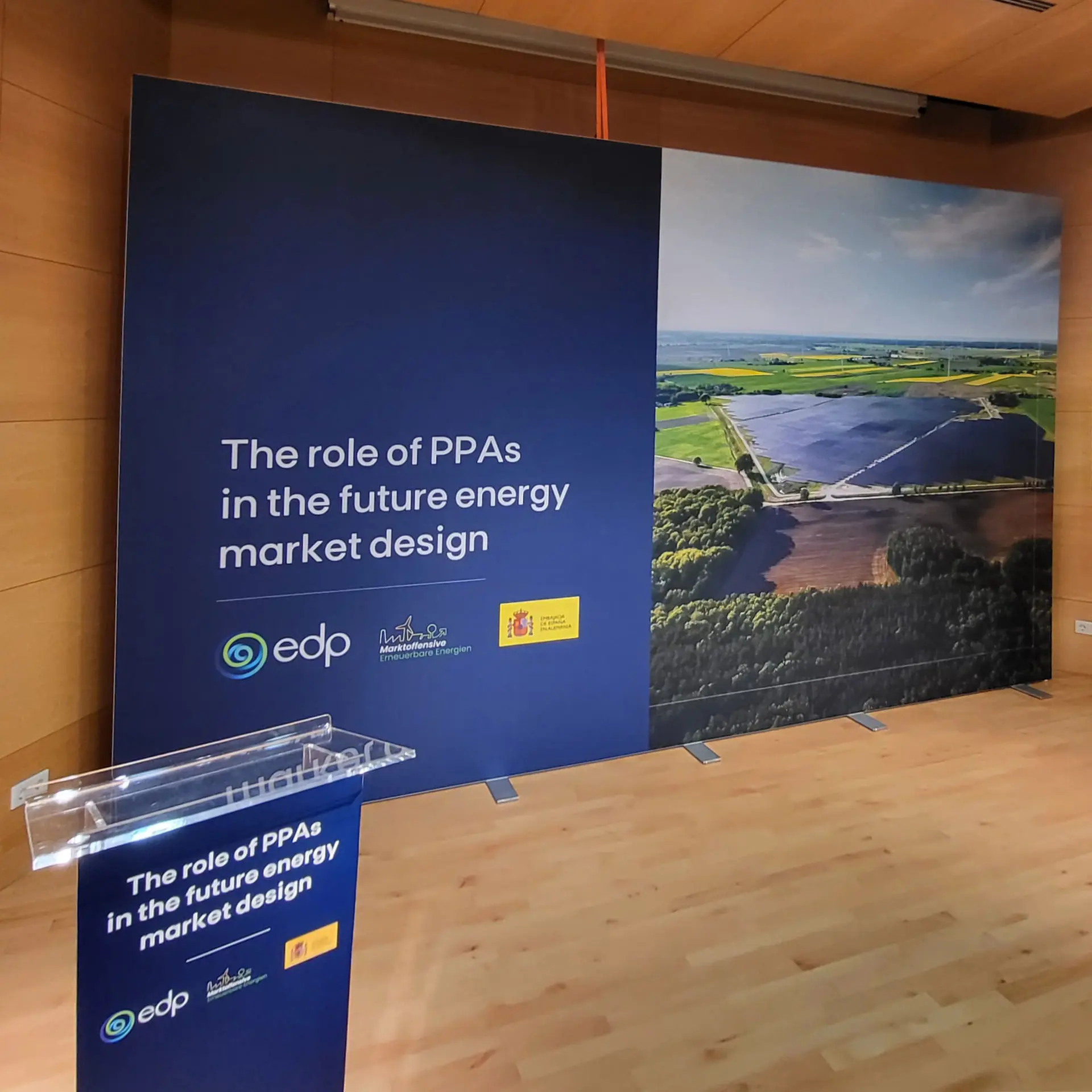 Textilrahmen für Kongress von AR Display