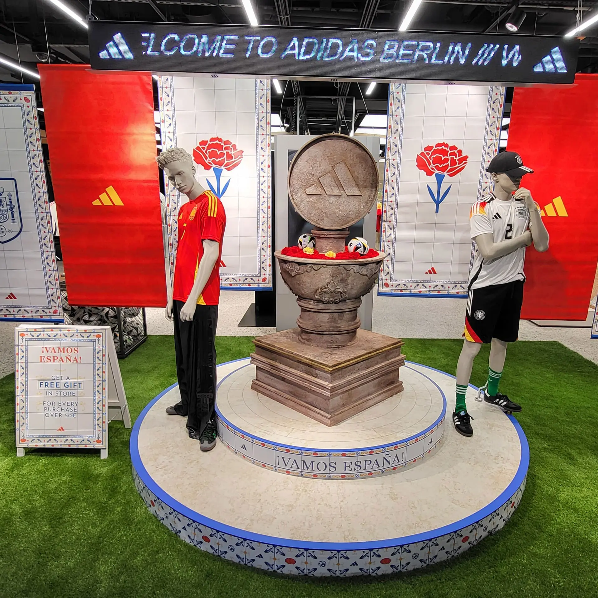 Temporärer Aufbau bei adidas von AR Display